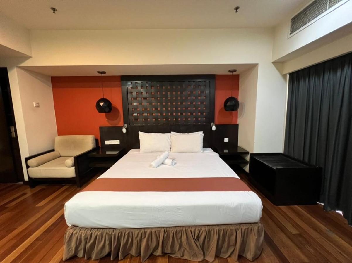 Raintree At Bander Sunway Pyramid Tower Apartment *