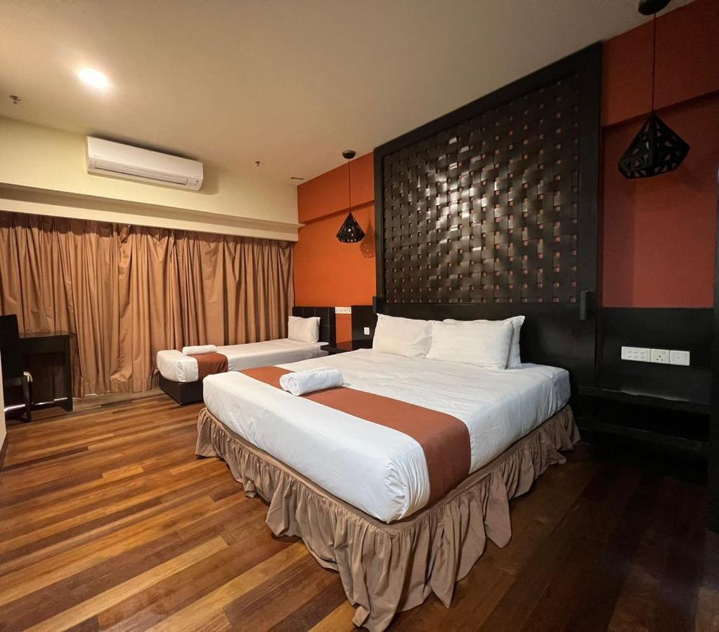 Apartment Raintree At Bander Sunway Pyramid Tower *
