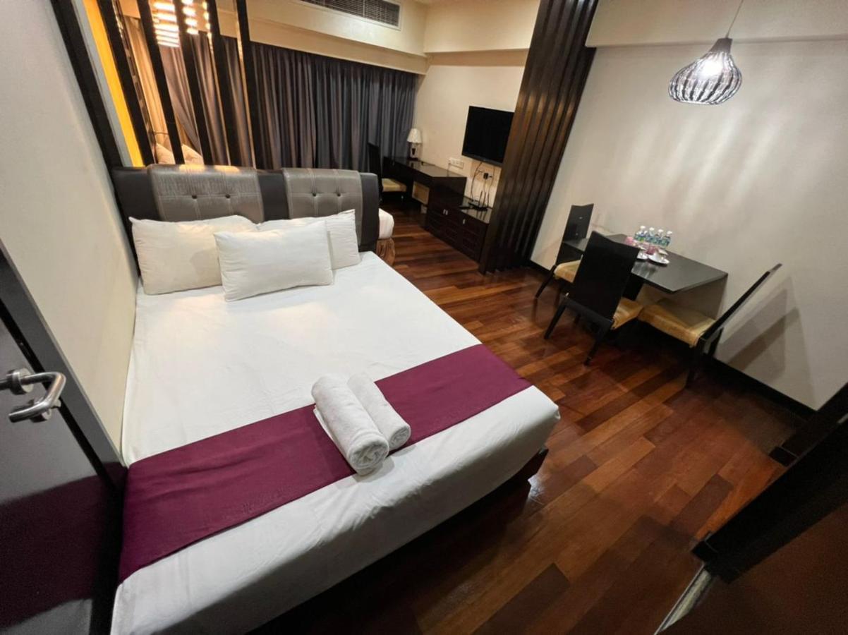 Apartment Raintree At Bander Sunway Pyramid Tower
