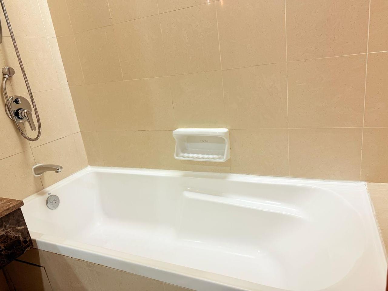 Raintree At Bander Sunway Pyramid Tower Apartment Petaling Jaya