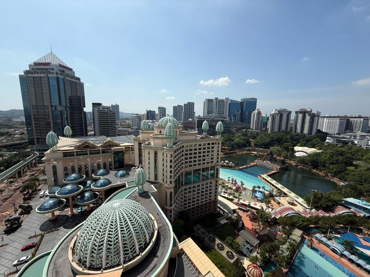 Apartment Raintree At Bander Sunway Pyramid Tower *